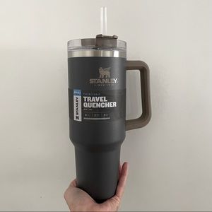 NWT Stanley 40oz. Adventure Quencher Travel Tumbler - Coal